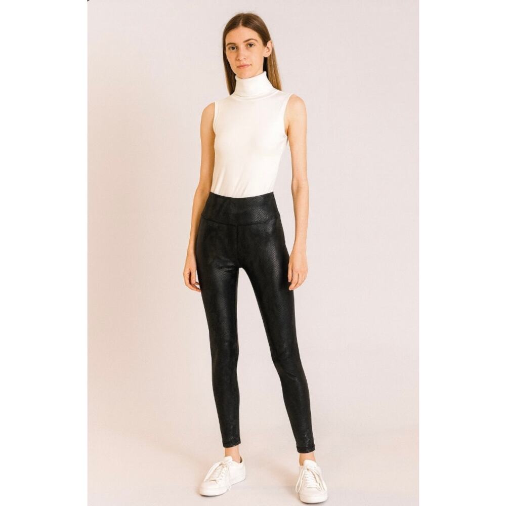 Mono B Women Leggings XS